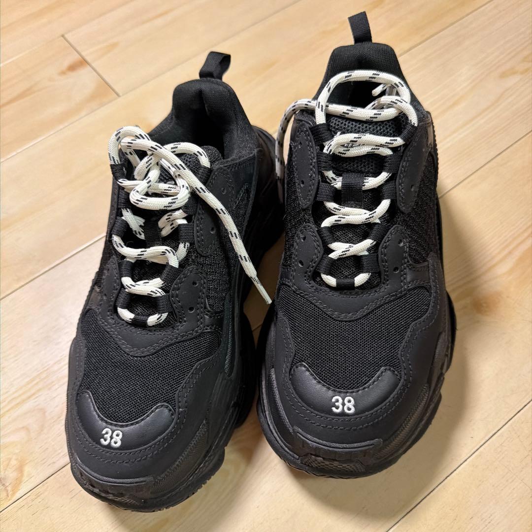 バレンシアガ　triples 38 25cm 黒　変え紐付き