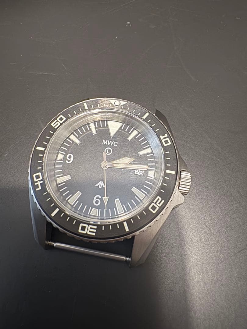 極美品【ベルト2本&付属品付】MWC Military Divers Watch