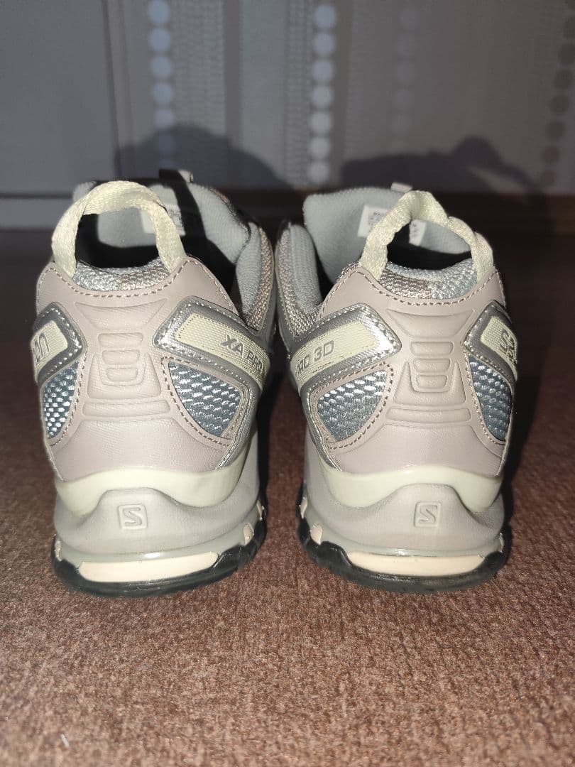 【美品】サロモン XA PRO 3D 27cm グレー/シルバー