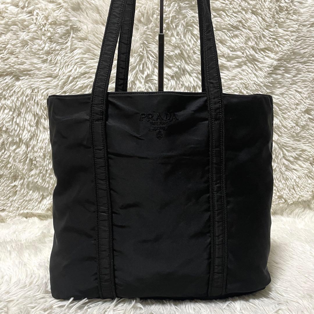 【良品】PRADA プラダ　トートバッグ　ナイロン　ブラック　黒　刺繍　肩掛け