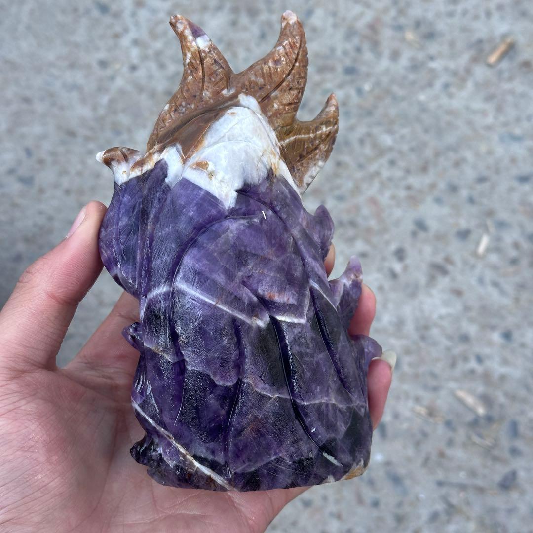 天然石ドリームアメジストの九尾狐　ご購入前に在庫確認必要G.153