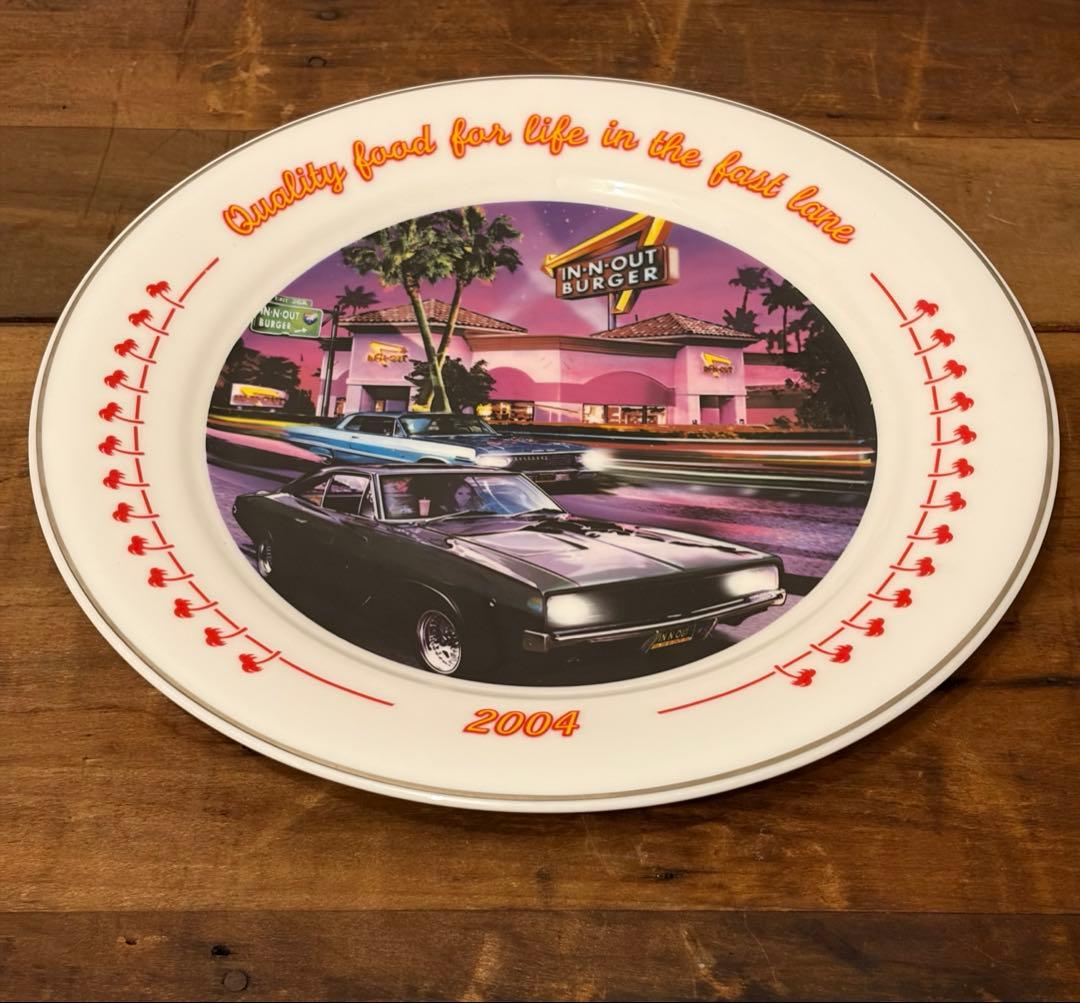 in n out コレクタブル　プレート　希少