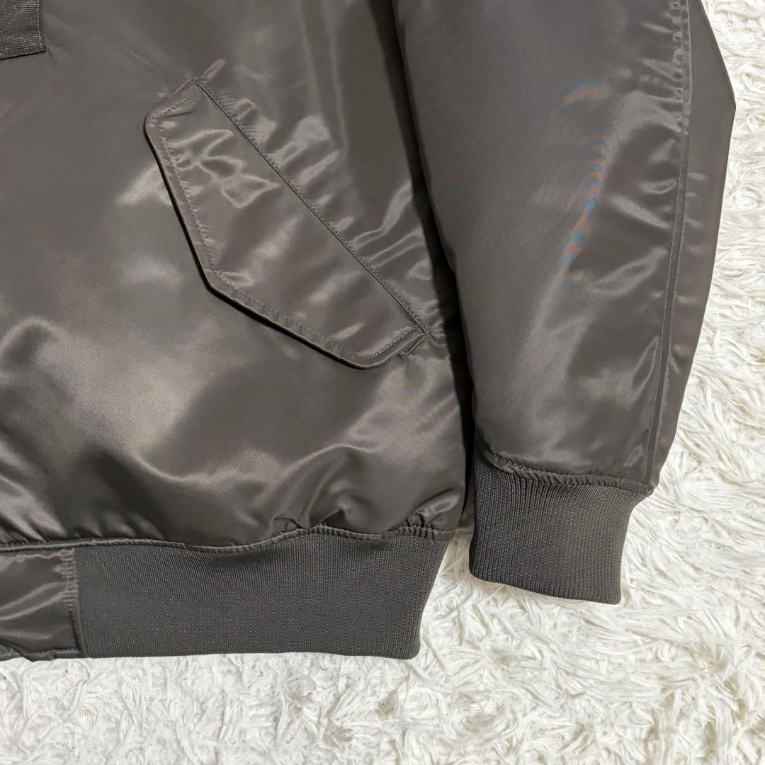 【極美品】UNIQLO +J ハイブリッドダウンオーバーサイズMA-1 グレー