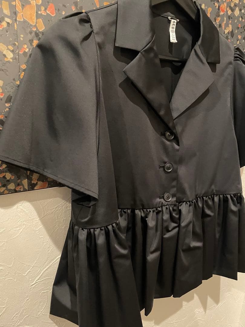 シーズンスタイルラボ　大草直子　タフタティアードジャケット