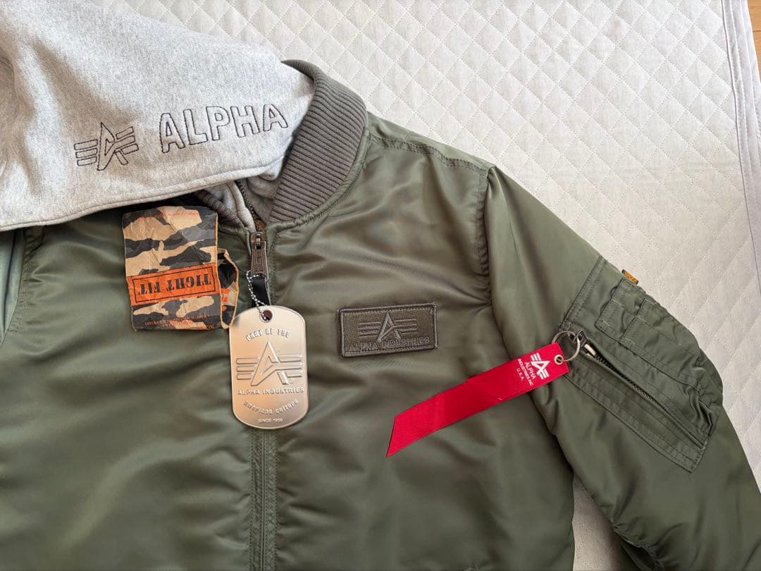 ALPHA INDUSTRIES MA-1 アウター カーキ M