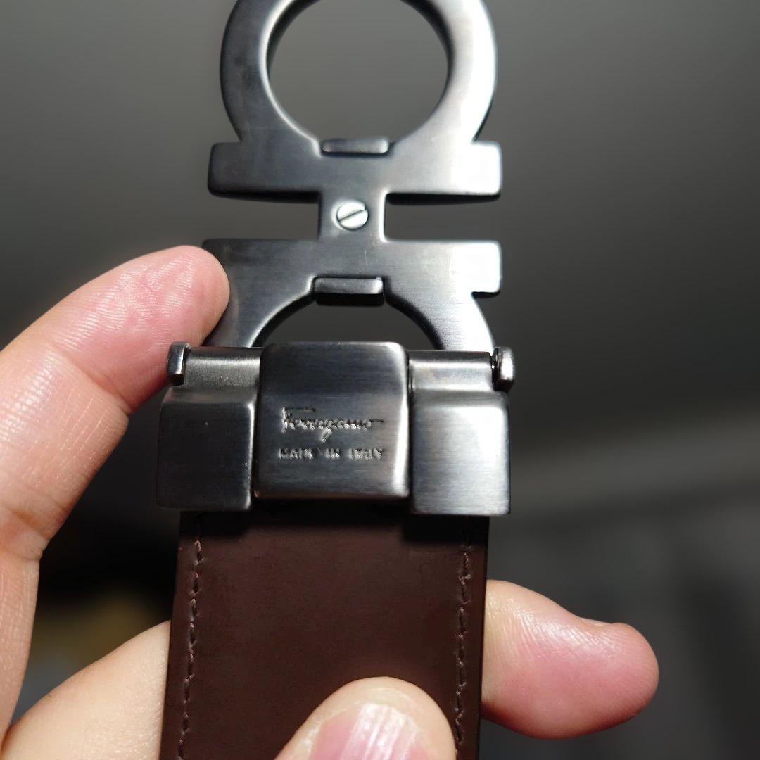 Ferragamo フェラガモ ガンチーニ　マッドグレーバックル　黒レザーベルト