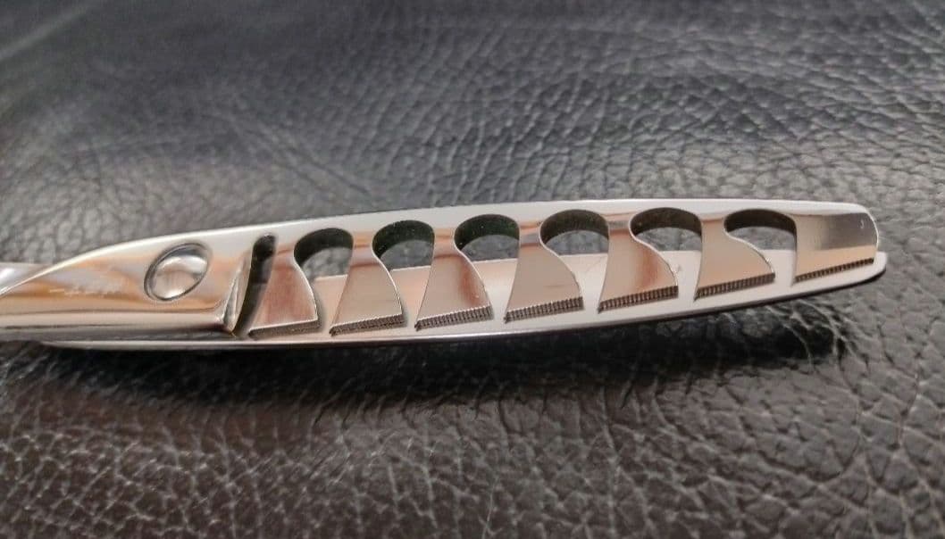 神田文一商店 Jin セニング 理容師 ハサミ 7-17 日本製 梳き鋏