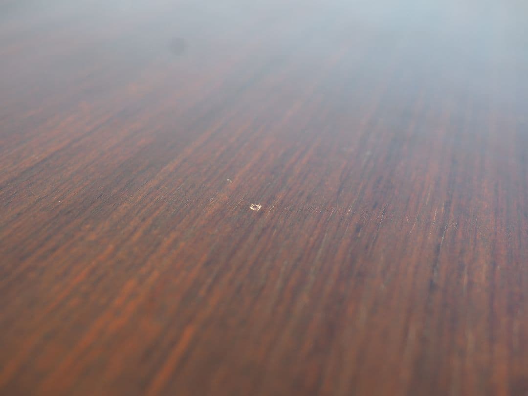 アイアンレッグラウンドハイテーブル