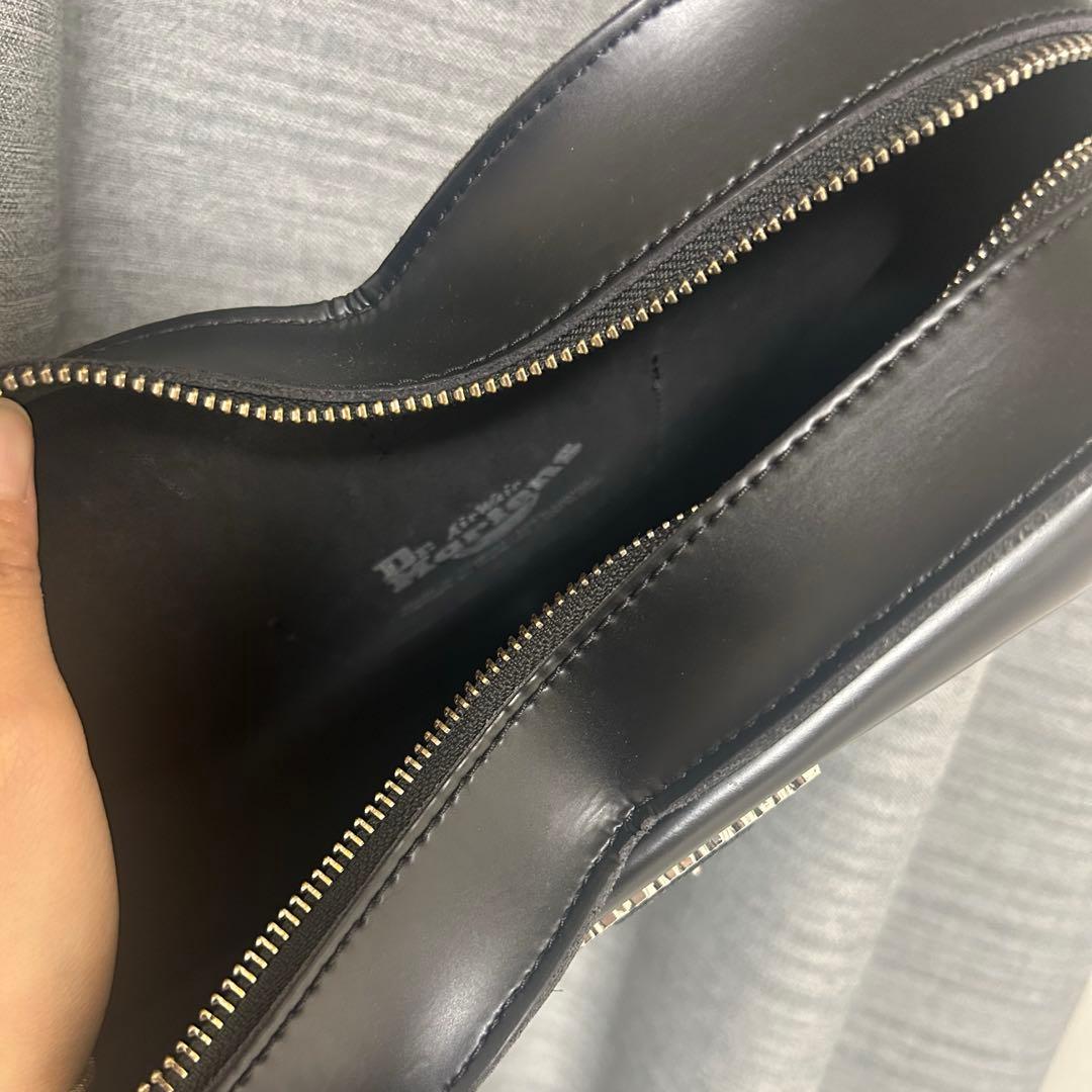 Dr.Martens ドクターマーチン ハートバッグパック BLACK
