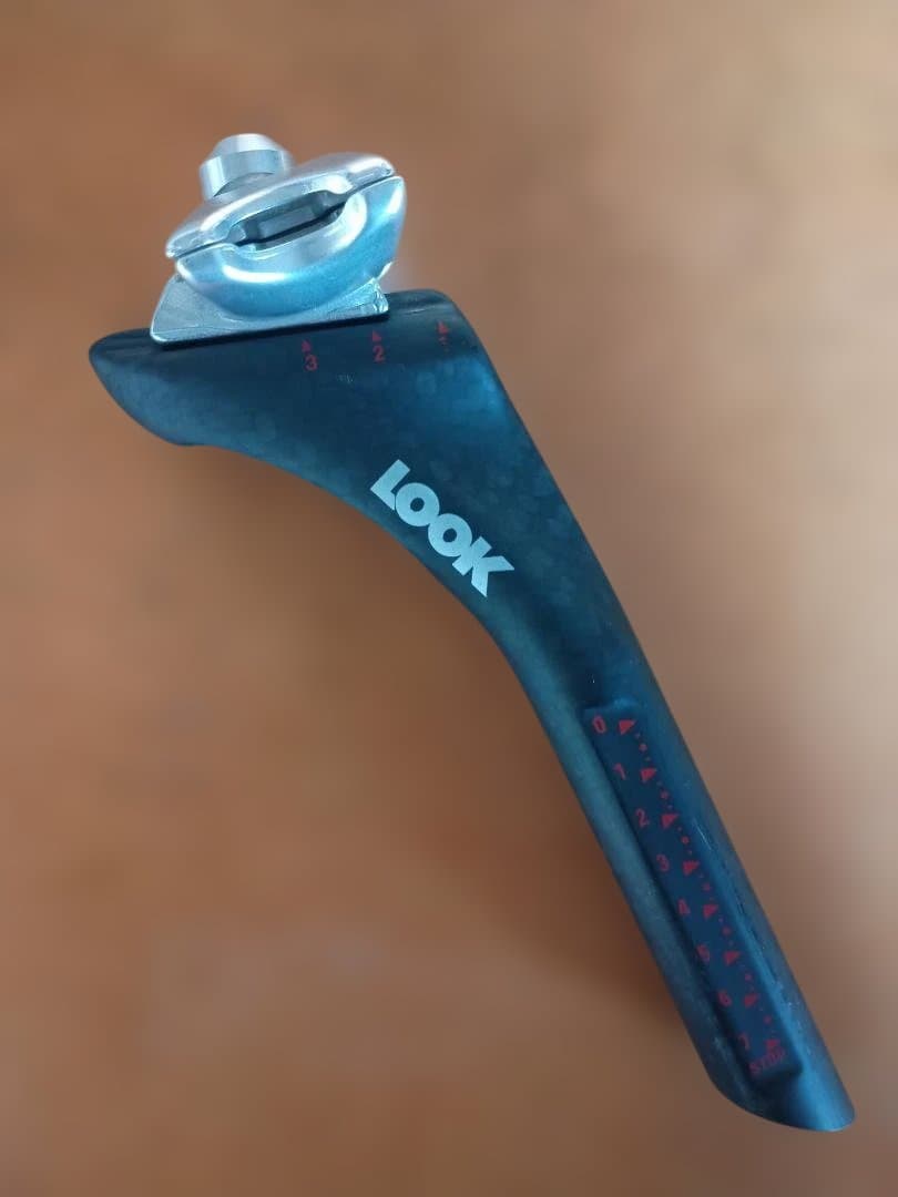 LOOK ERGOPOST カーボンシートポスト