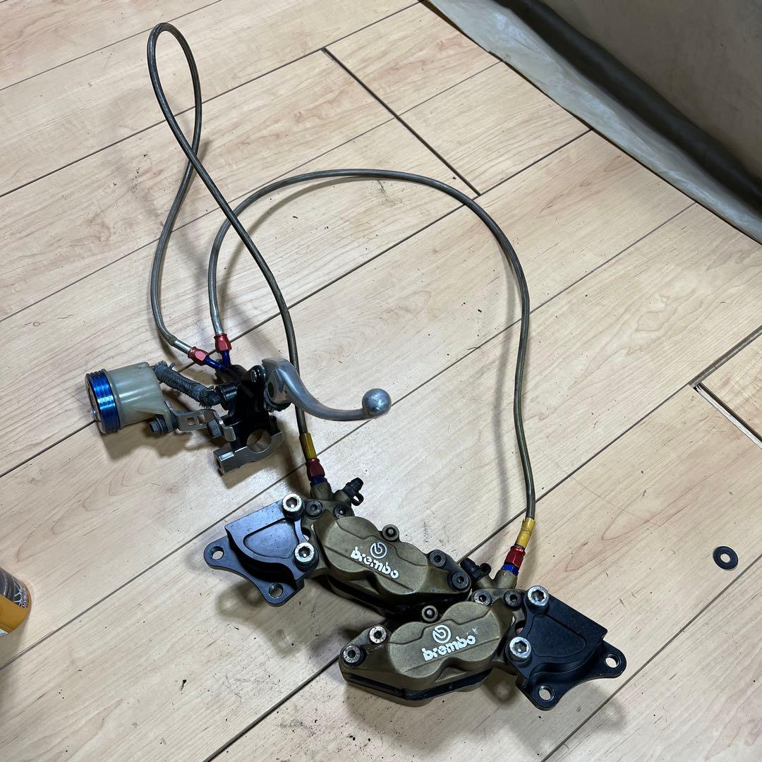 ゼファー400 ブレンボキャリパー マスターシリンダー