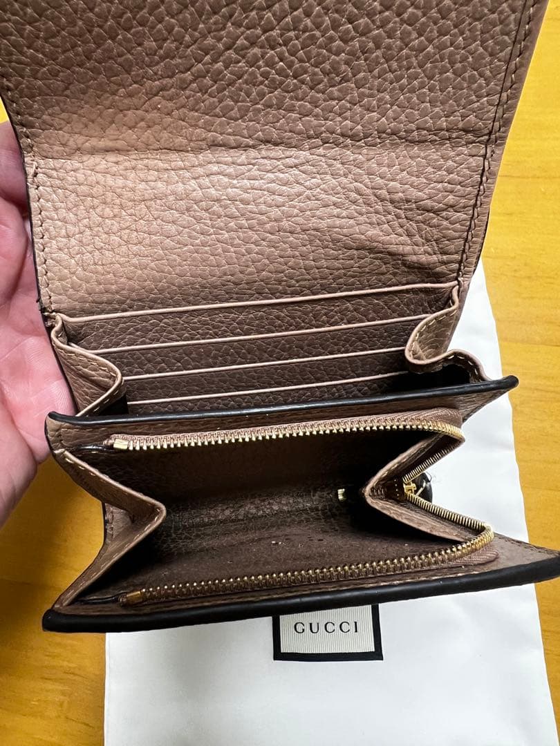 GUCCI 二つ折り財布 ブラウン/ベージュ