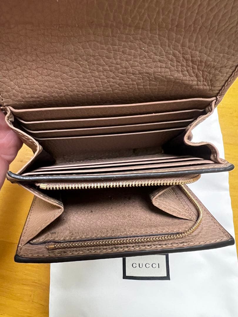 GUCCI 二つ折り財布 ブラウン/ベージュ