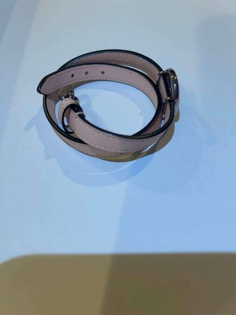 FENDI ロゴ レザー ブレスレット