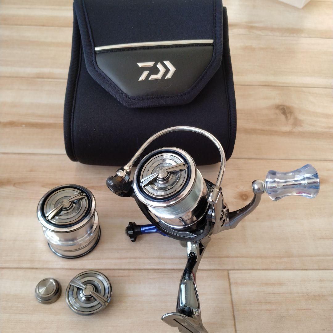 Daiwa ダイワ　18イグジスト　1000番　アクリスタノブ等セット リール