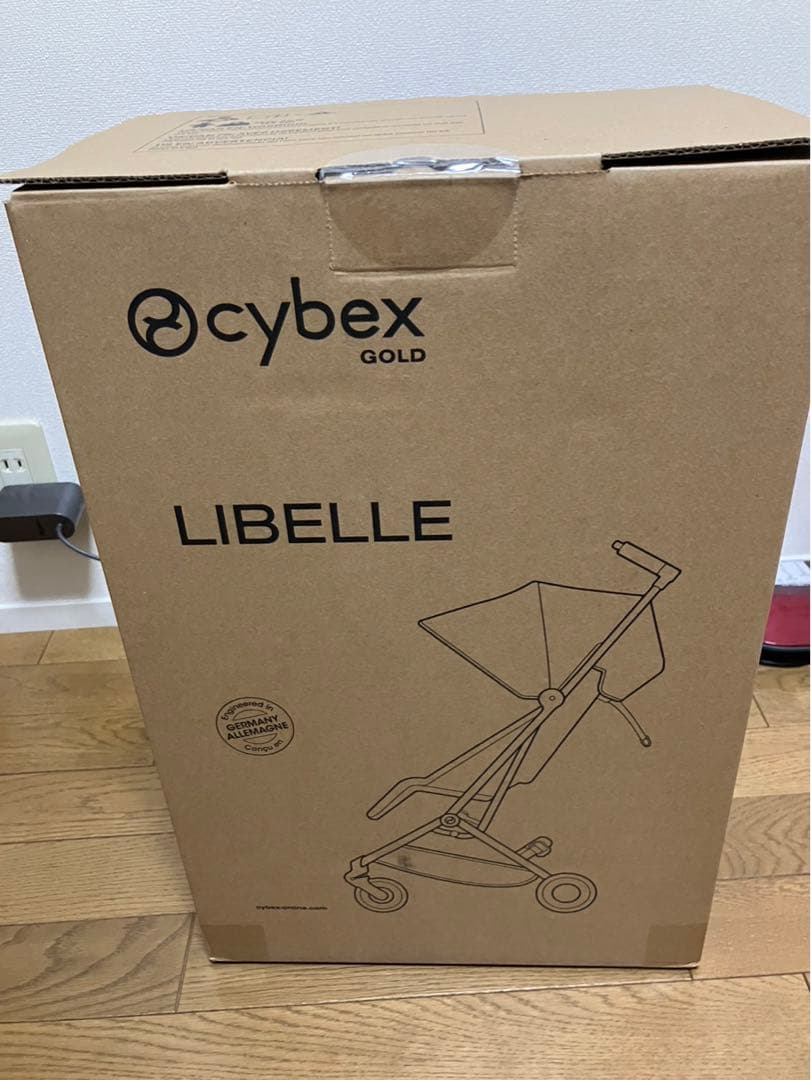 ☆新品未使用品☆ 2025年モデルcybex リベル
