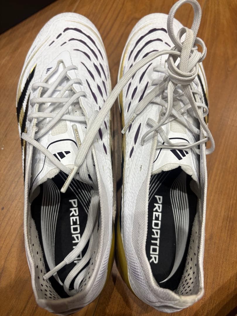 極美品 プレデター エリート HG/AG 26.5cm アディダス JR4489