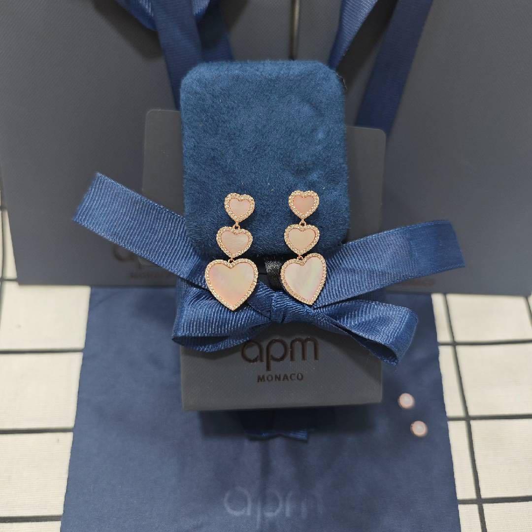 apm MONACO ハート型ピアス ギフトボックス付き