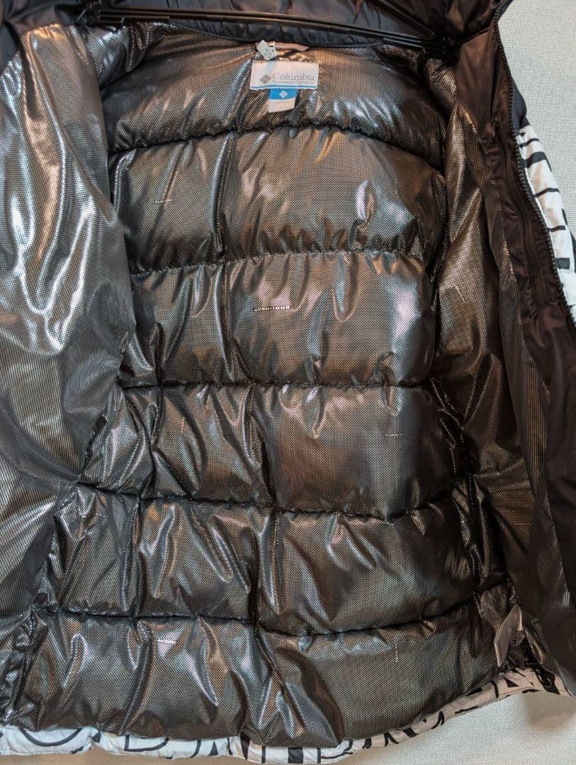 Columbia ジャケット コート ロゴプリント 白黒 コロンビア