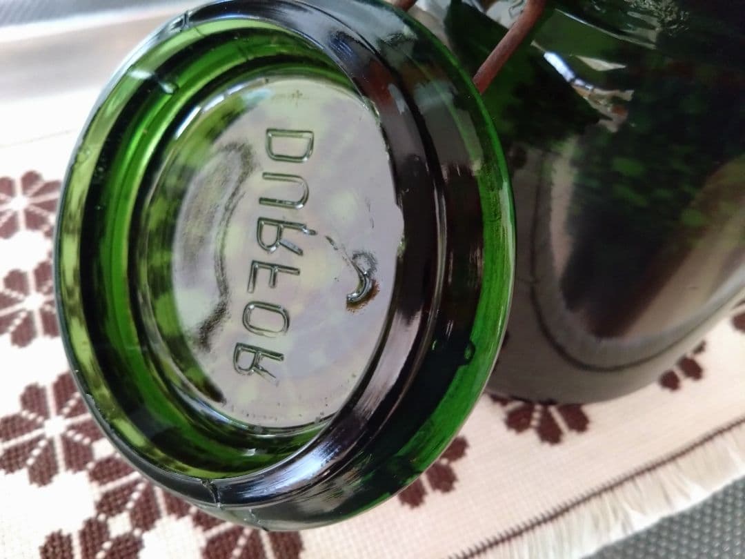 深緑の大きなヴィンテージキャニスター