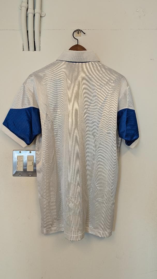 で*ど様 【横浜フリューゲルス？】 サイン入り サッカーシャツ ※詳細不明