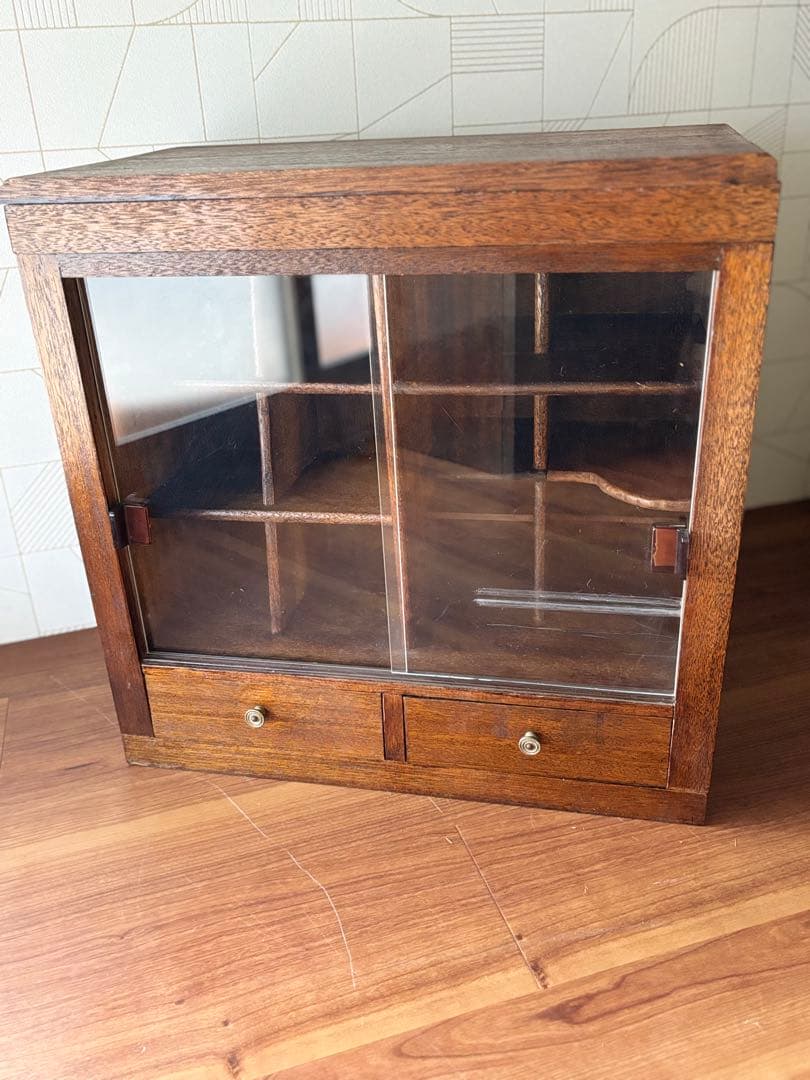 ロ*コ様 古道具　飾り棚　卓上引き戸付きキャビネット