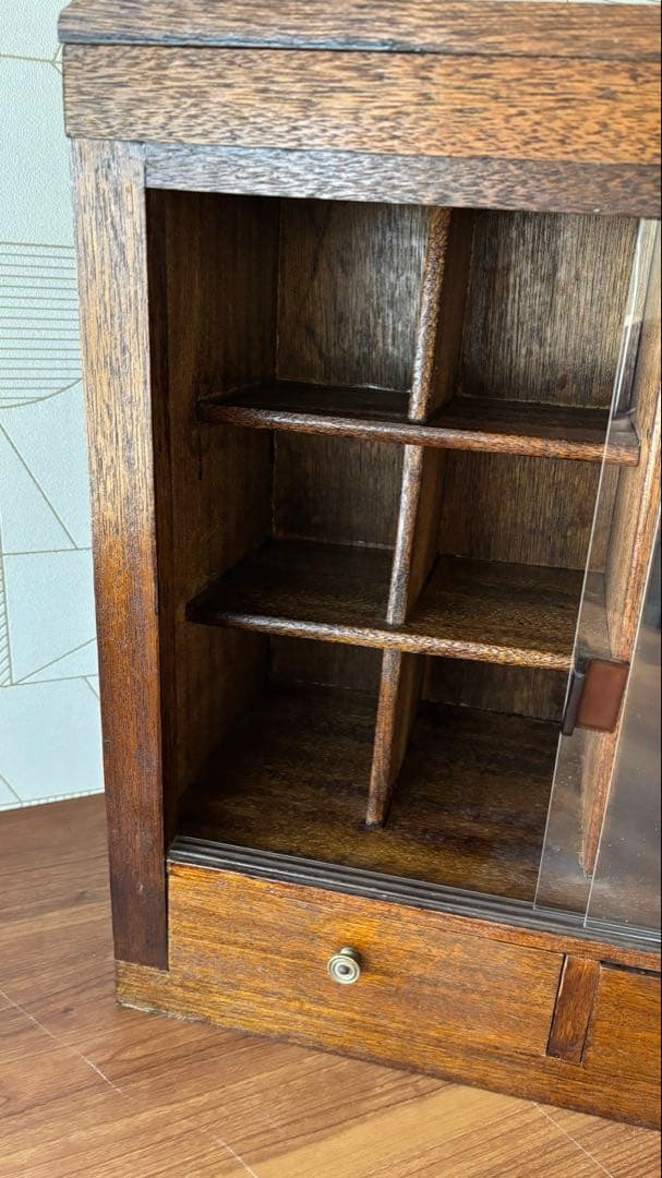 ロ*コ様 古道具　飾り棚　卓上引き戸付きキャビネット