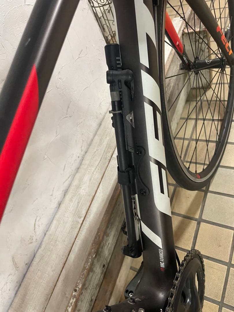 FELT ロードバイク 2x10速 グレー/オレンジ/赤