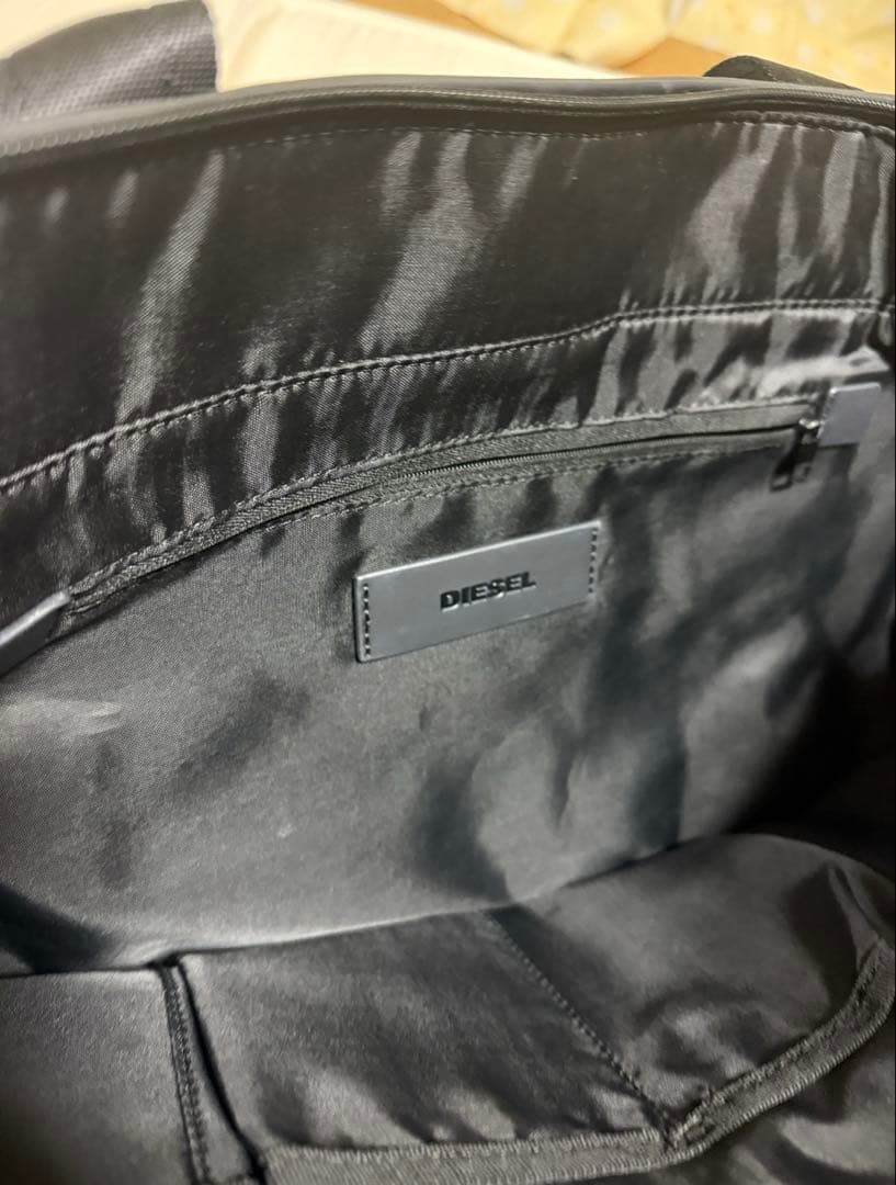 DIESEL トートバッグ A4大容量 ロゴ ユニセックス
