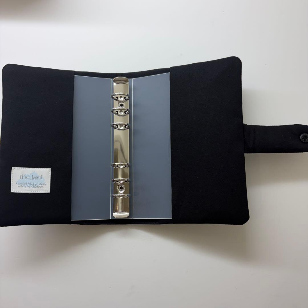 バインダーカバー　ブラック　シンプル　A6 韓国　貯金