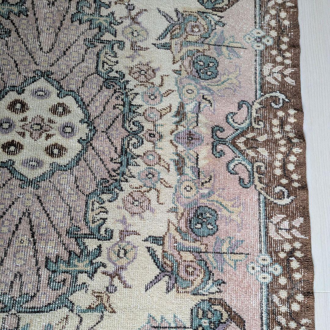 117×201 メダリオンコスモスピンク　トルコヴィンテージラグ