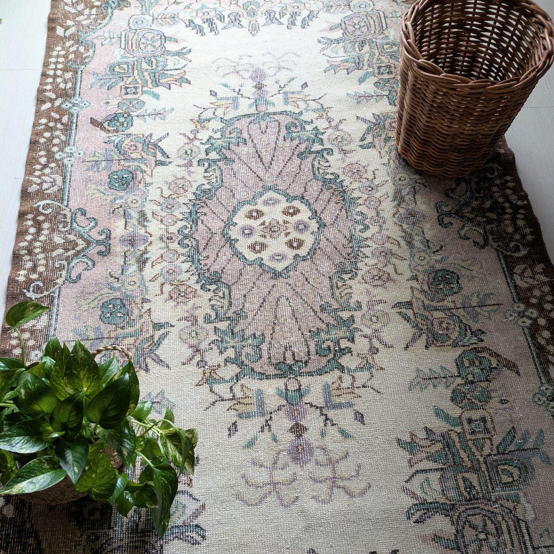 117×201 メダリオンコスモスピンク　トルコヴィンテージラグ