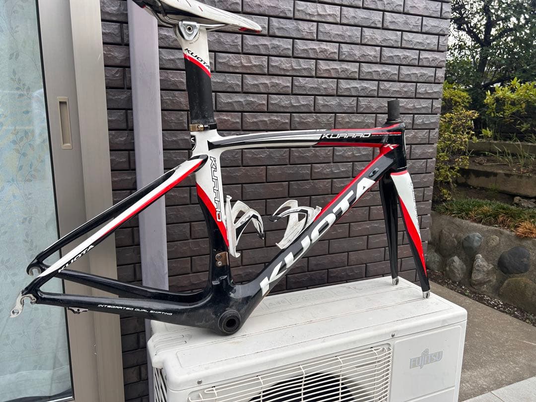 自転車本体 kuota kuraro