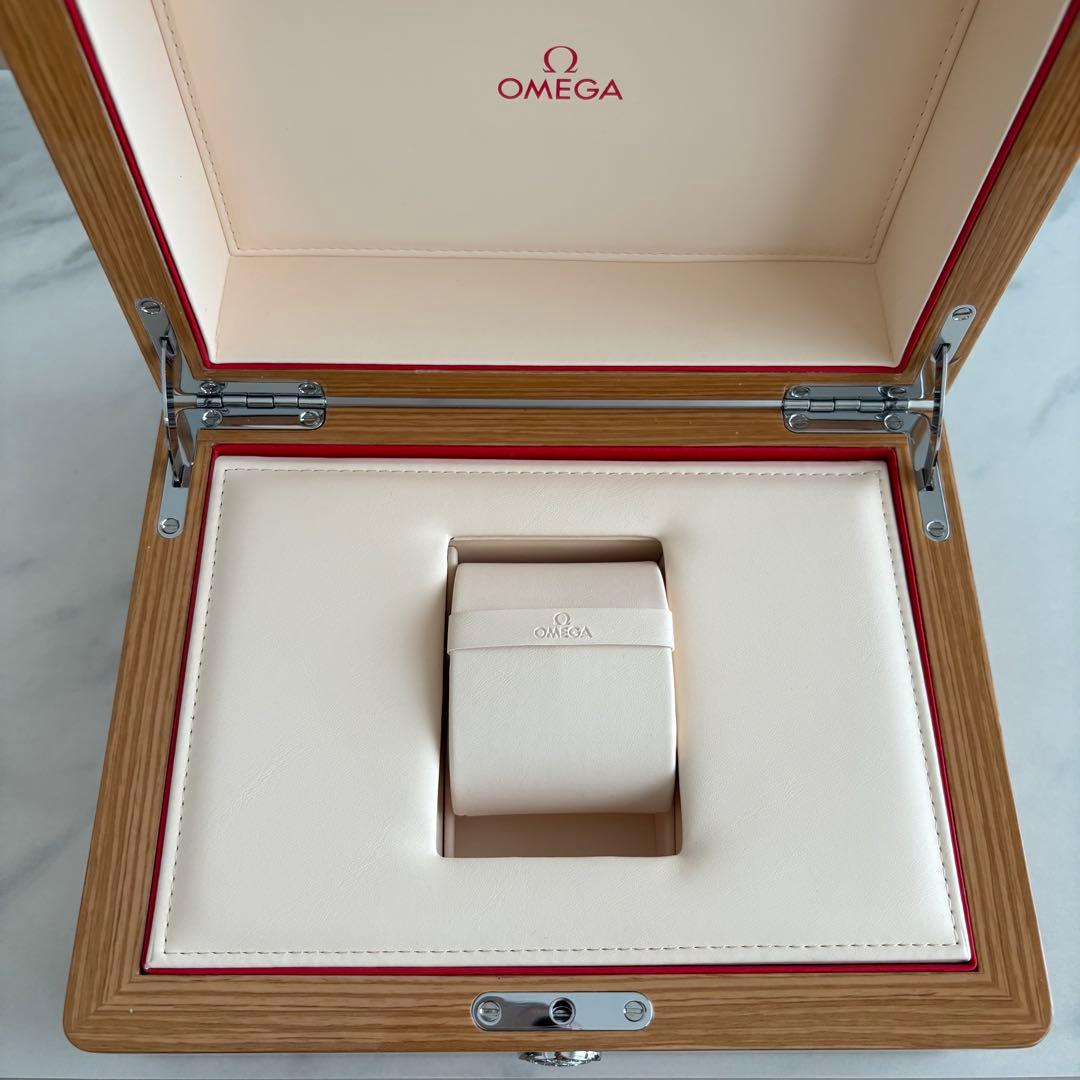 OMEGA アクセサリーケース 木製