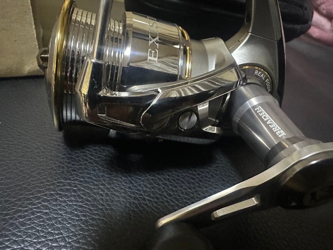 Daiwa EXIST 2506 スピニングリール