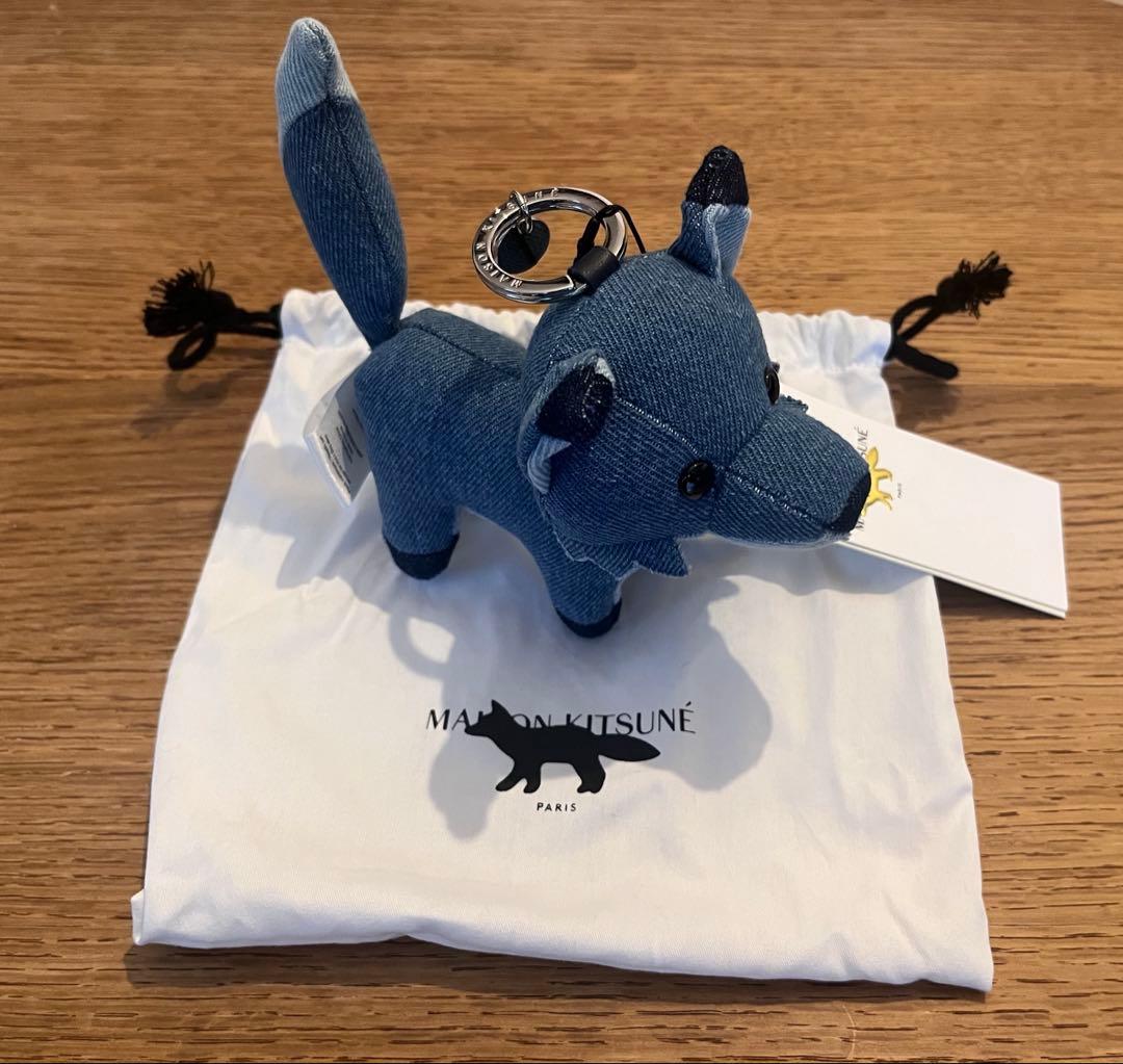 新品未使用 メゾンキツネパリ　キーホルダー
