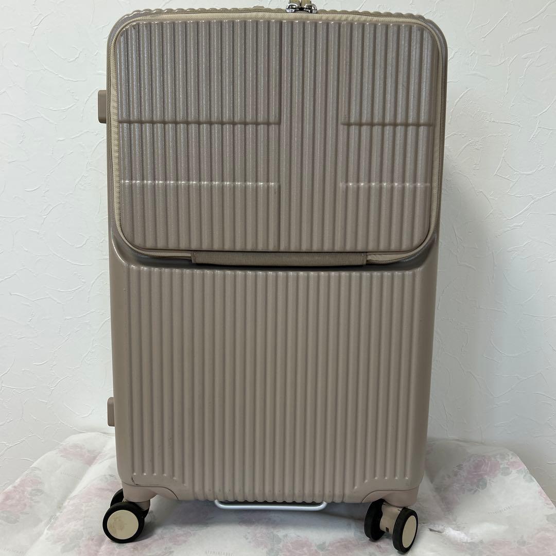 イノベーター　スーツケース　62Ｌ　カフェラテ　美品
