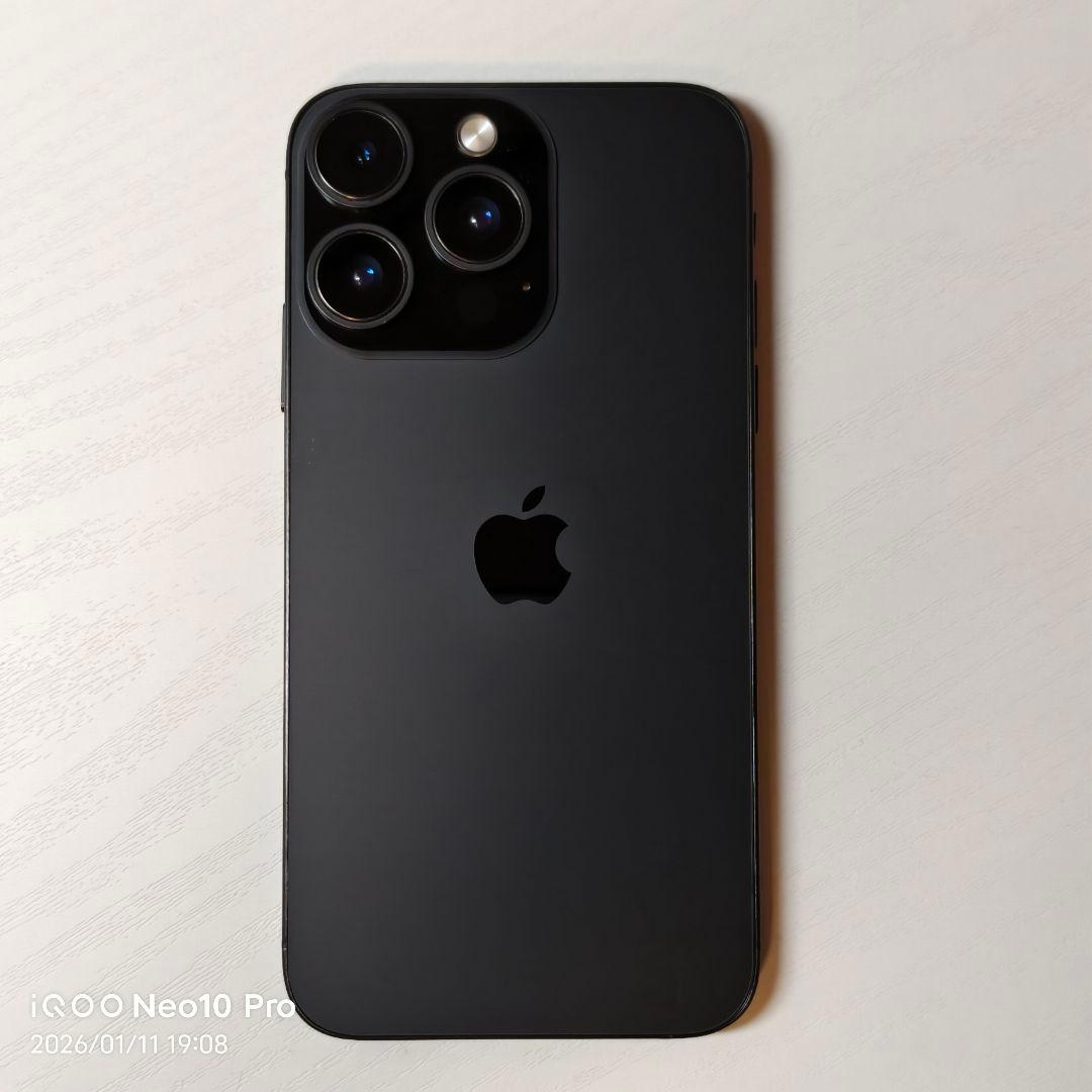 【美品】某16Proの外装へ交換済み 256GB版 iPhone Xs