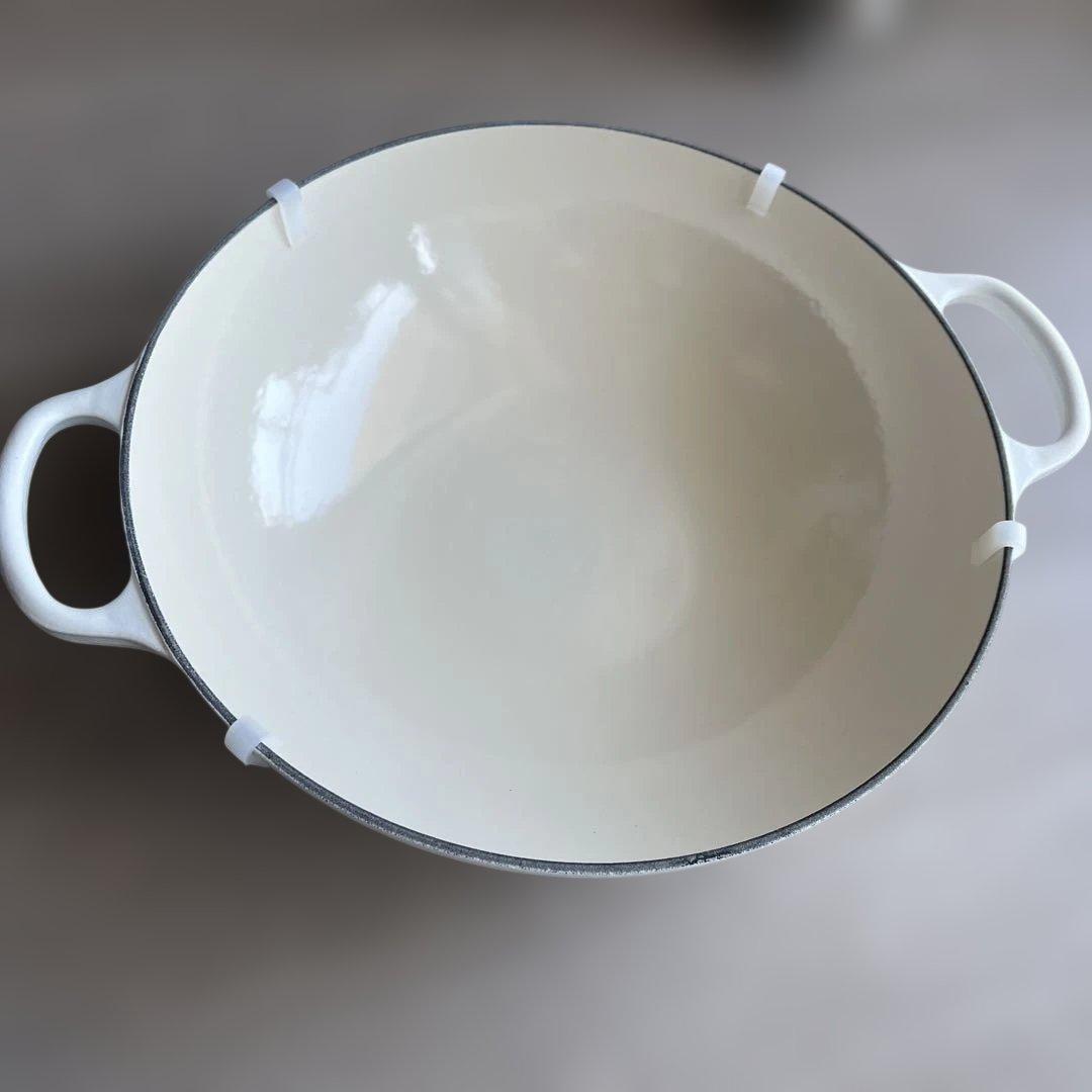 新品希少　ル・クルーゼ　マルミット28センチ