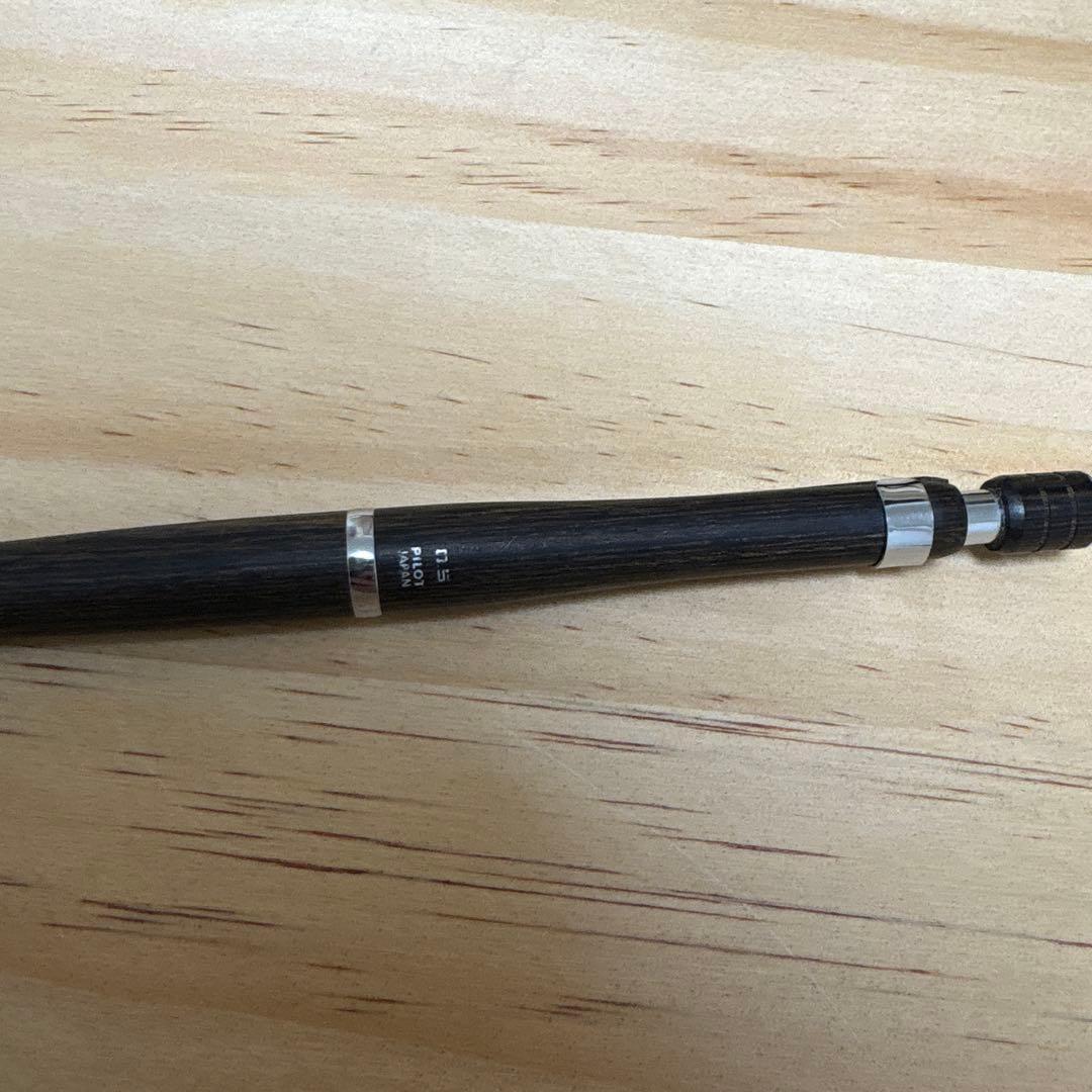 クルトガダイブカスケードブルー、エグゼクティブペンケースなどなど