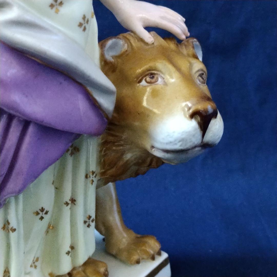 ✤1924年以前マイセン(Meissen)フィギュリン✤『女王とライオン』✤