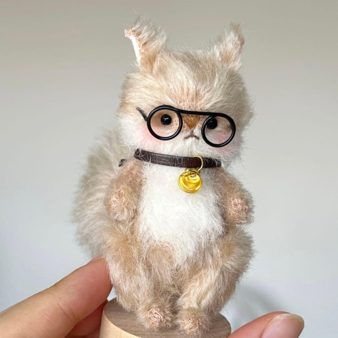 ミニミニぬいぐるみ リスちゃん ミルクティー 海外作家様 ハンドメイド 部屋飾り