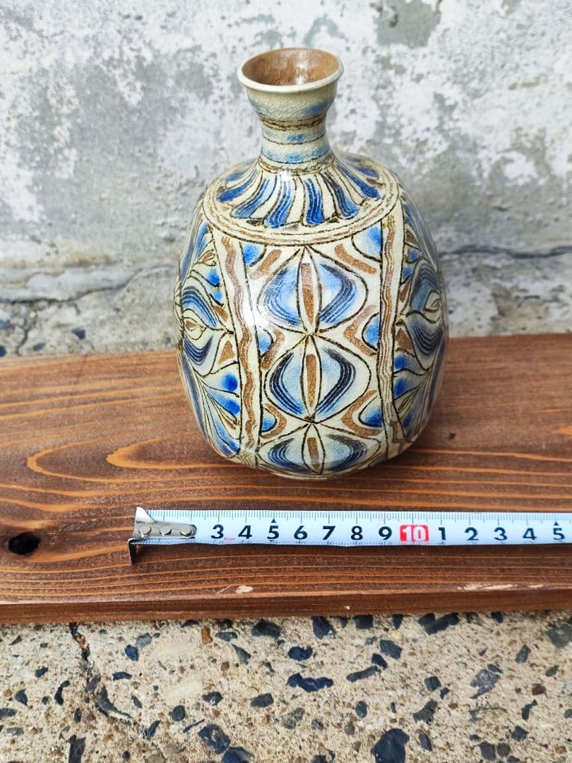 花瓶　フラワーアレンジメント　窯元 花がら　豊前吉右衛門窯 陶器　花柄