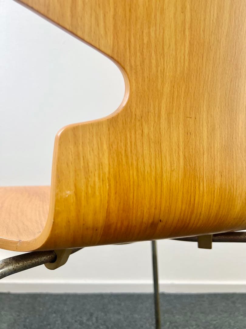 アルネヤコブセン アントチェア1脚【管理番号:H】