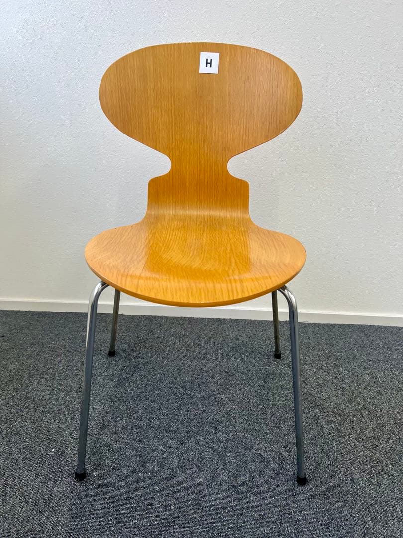 アルネヤコブセン アントチェア1脚【管理番号:H】