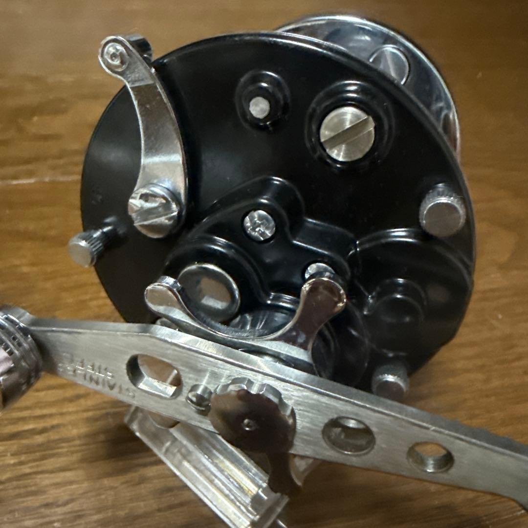 ダイワ　シーライン　３５０Ｌ　美品