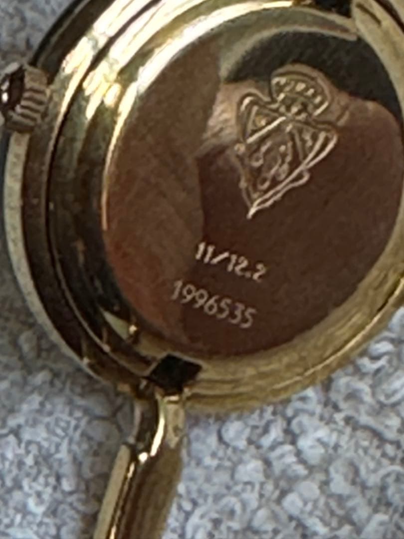 12/31電池交換済　美品　貴重GUCCI チェンジベゼル バングルウォッチ