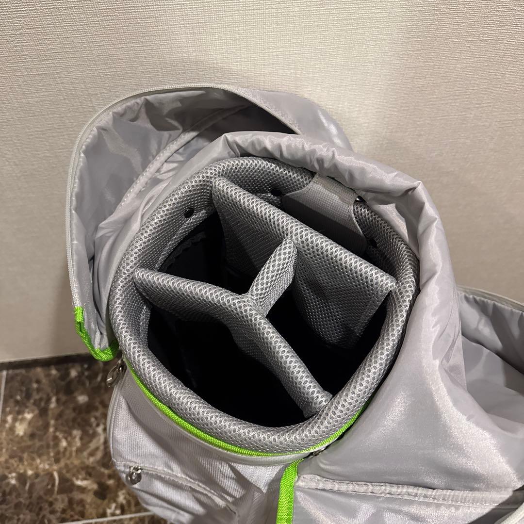 TaylorMade ゴルフバッグ　キャディバッグ グレー