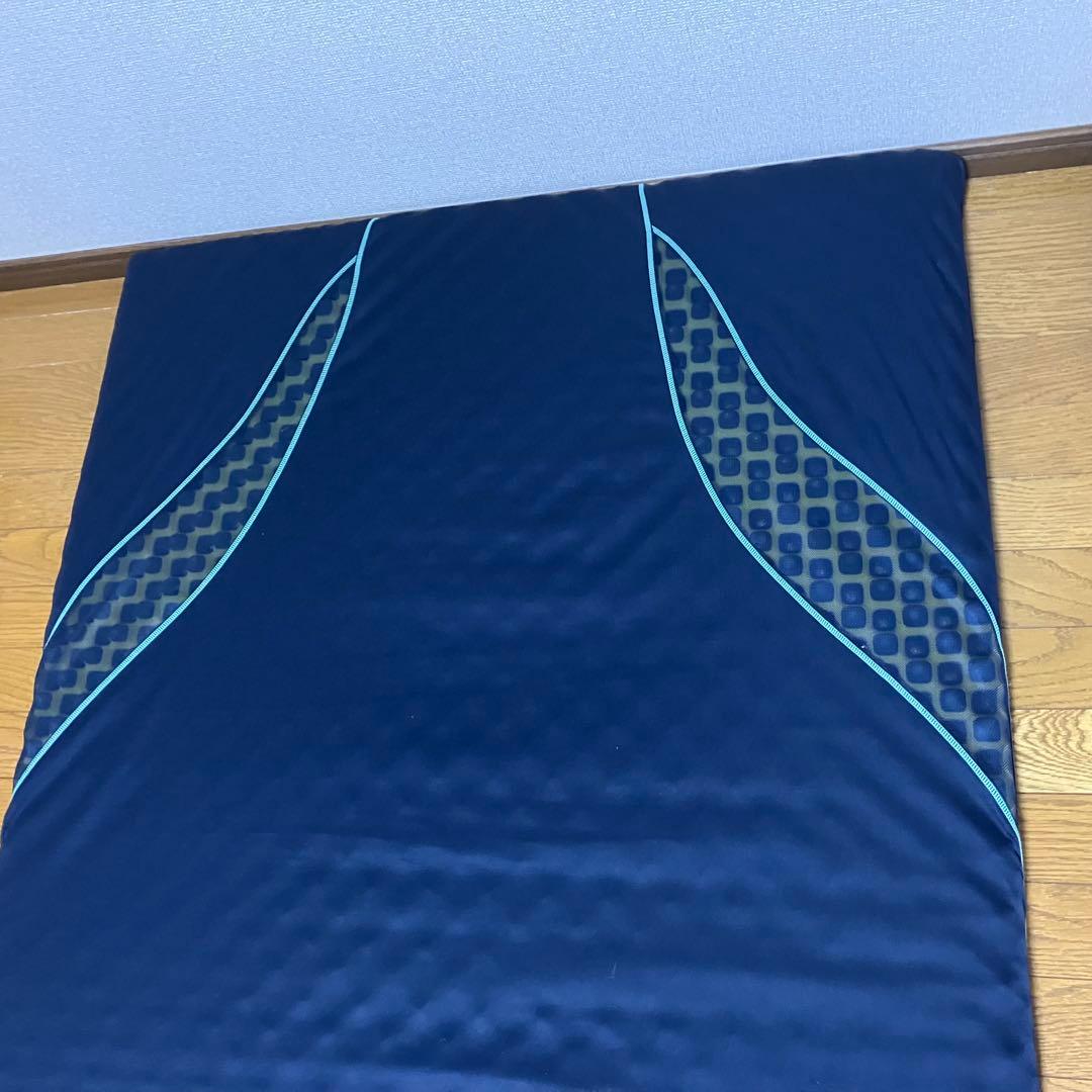 西川 AIRエアー01 マットレス シングルサイズ 折り畳式　ハードタイプ