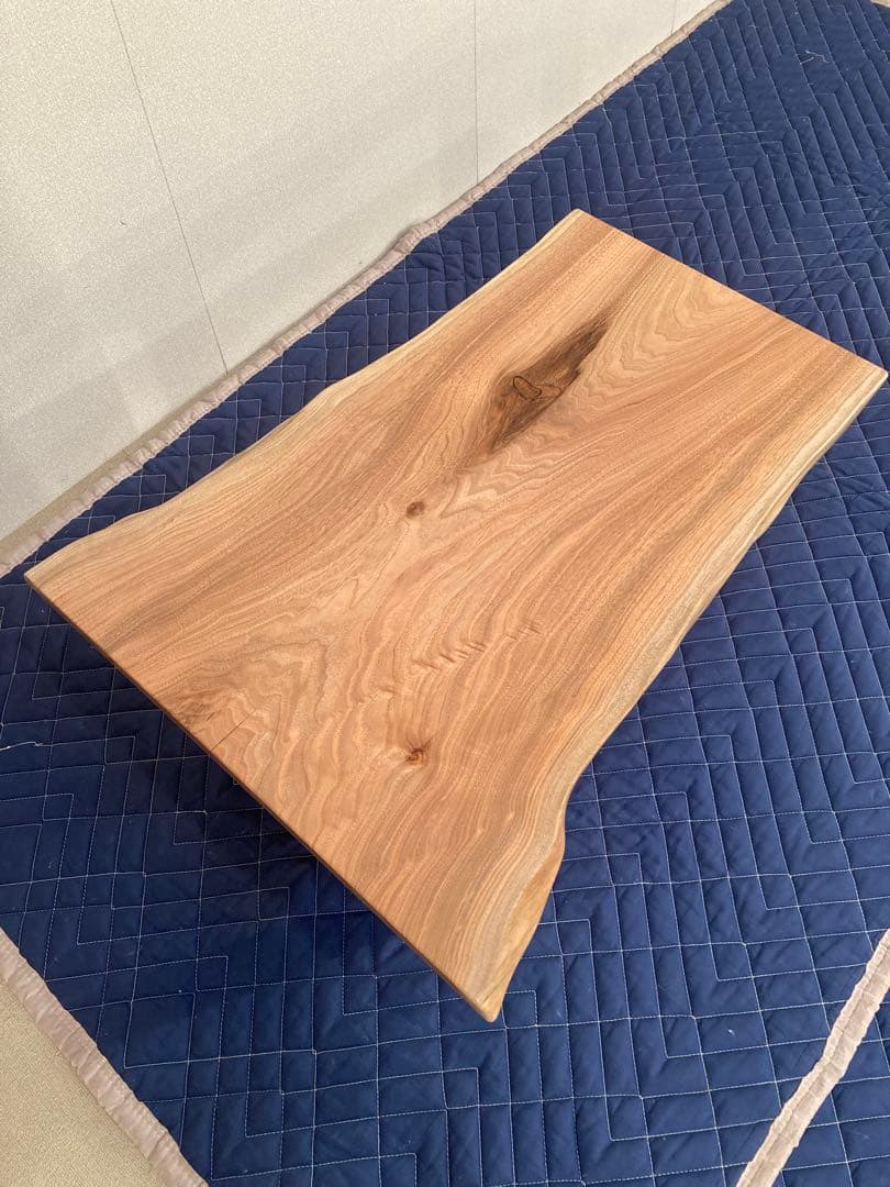 胡桃 クルミ 一枚板 ローテーブル